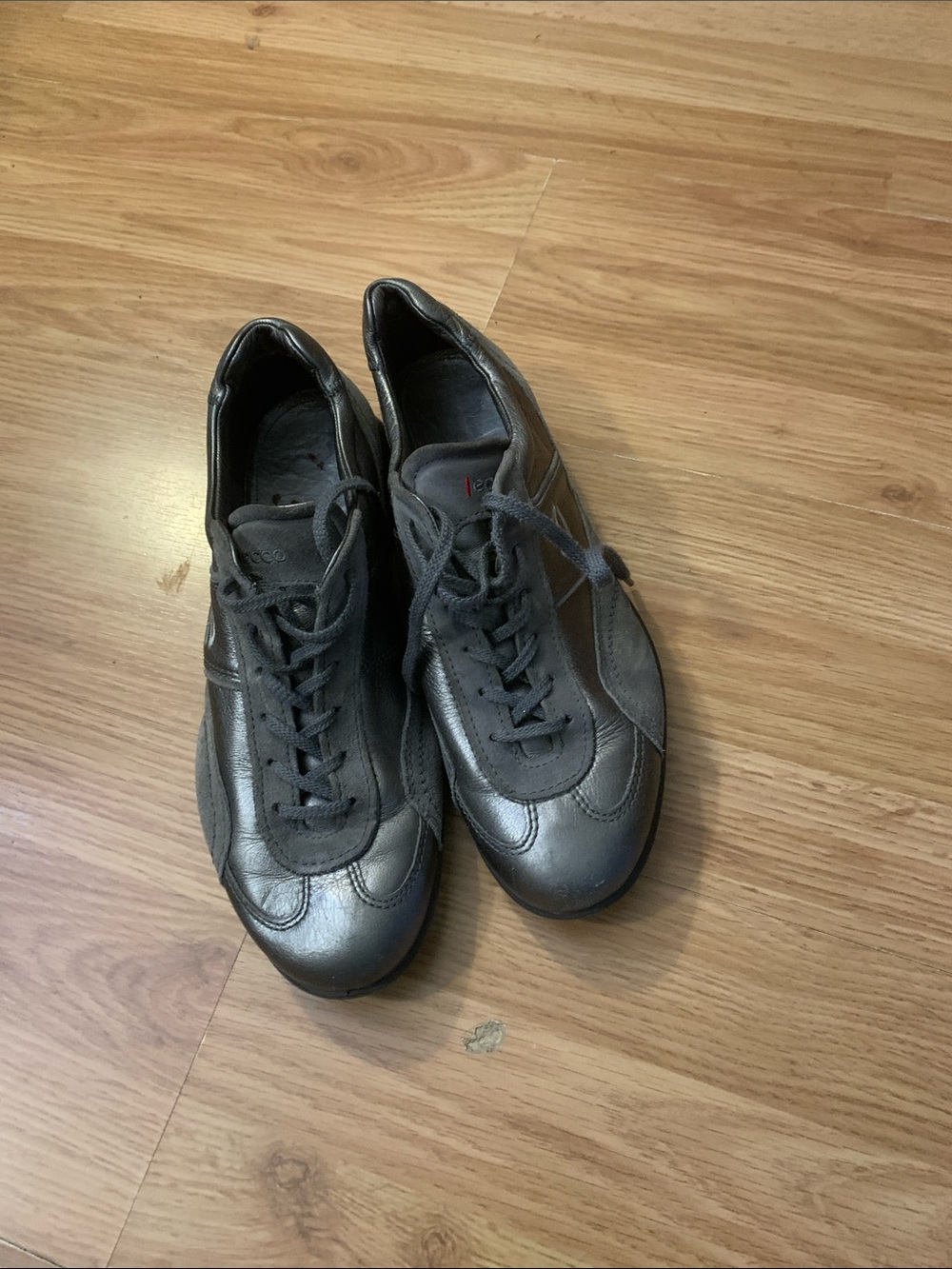 Women gray Leather Casual Lace-Up Shoes